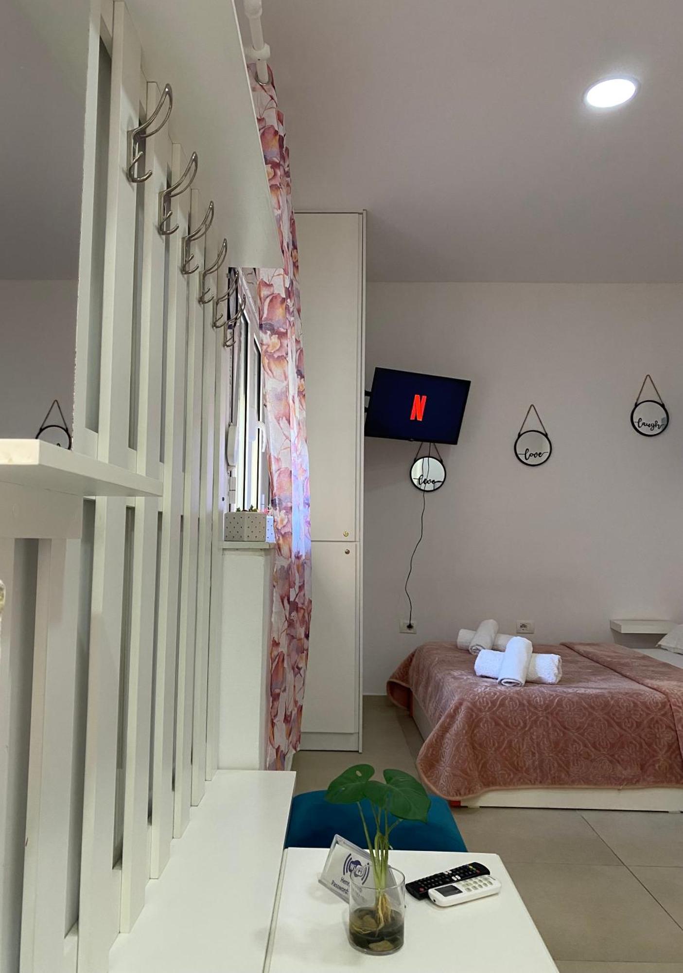 Ayso Inn Tirana City Center 外观 照片